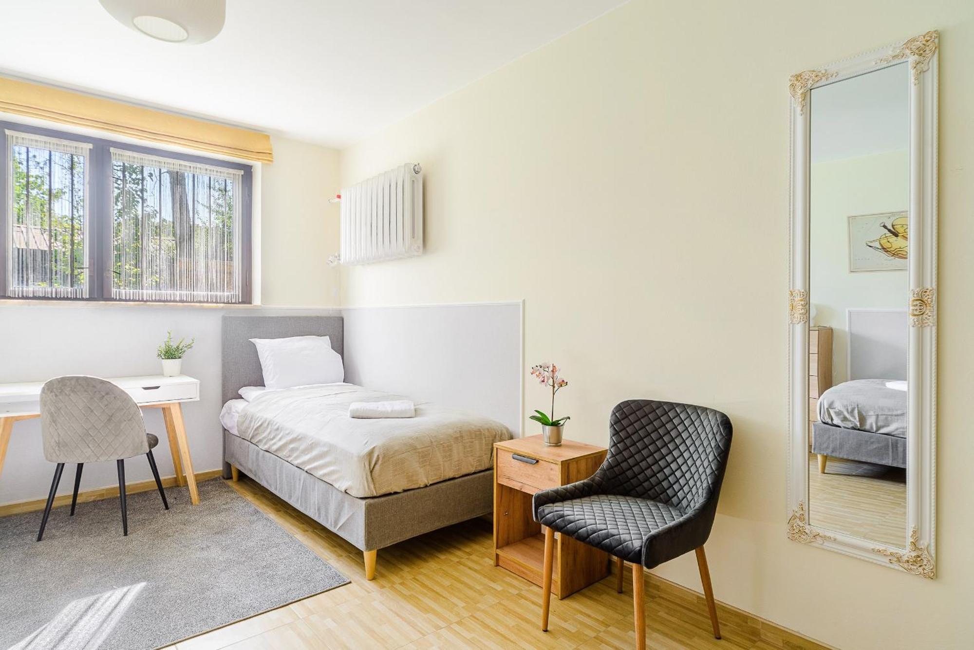 P&O Apartments Juhasow - Wawer วอร์ซอ ภายนอก รูปภาพ